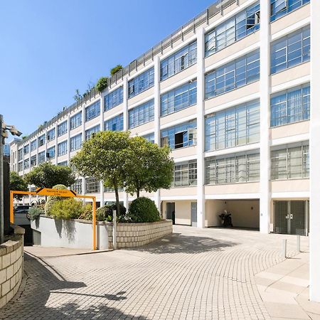 Lovely 2 Bed Flat In Canal Side Gated Development Apartman London Kültér fotó